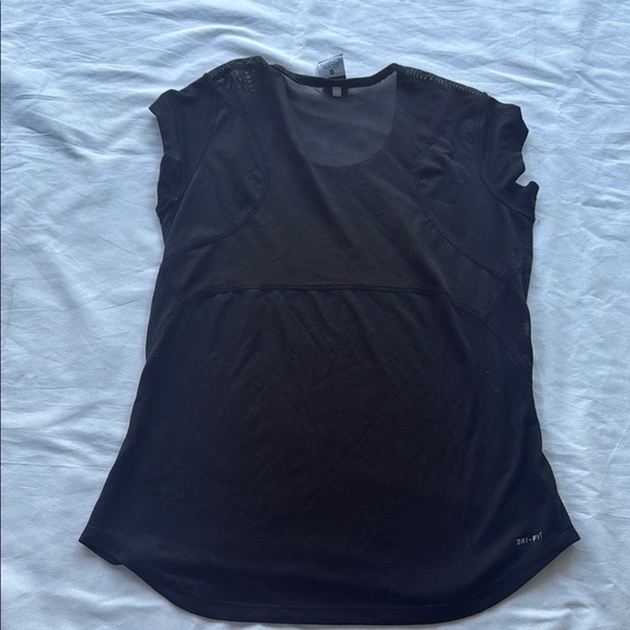 Nike Black Dri-Fit Sleeve T-Shirt - Picture 3 of 4
